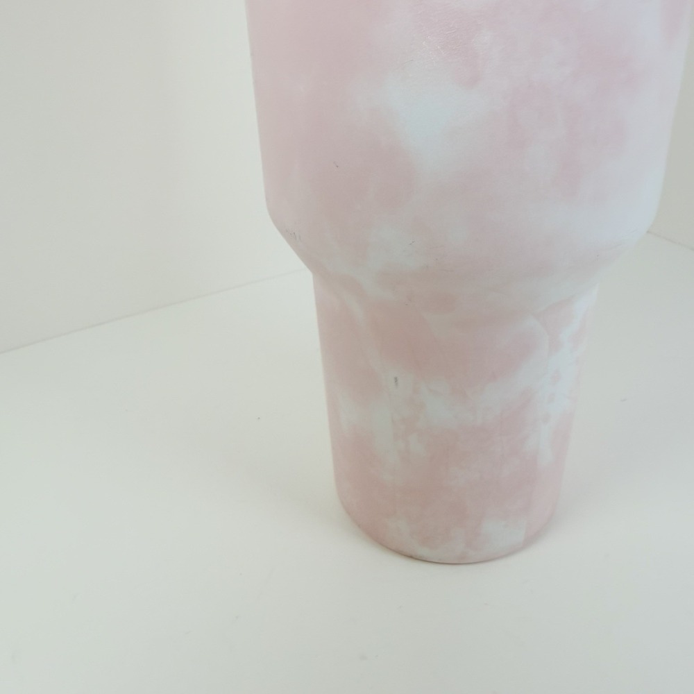 STANLEY 40 oz Tumbler Peach Tie Dye Pink With Straw Handle - Picture 5 of 9